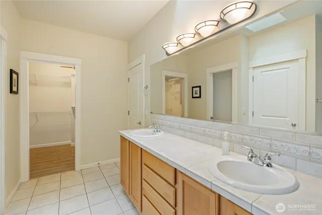 $1,100,000 | 6804 29th St Court Northwest, Gig Harbor, WA 98335