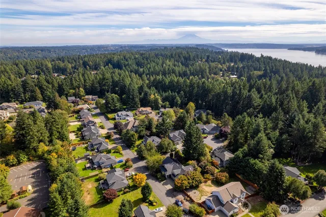 $1,100,000 | 6804 29th St Court Northwest, Gig Harbor, WA 98335