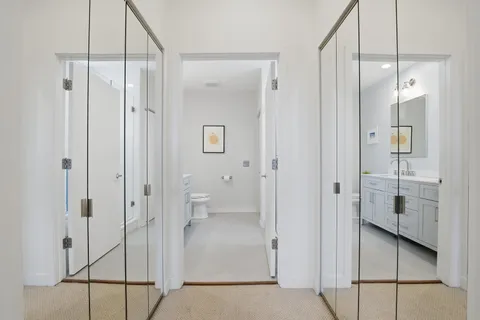 $675,000 | 1222 North Wolcott Avenue, Unit 4N, Chicago, IL 60622