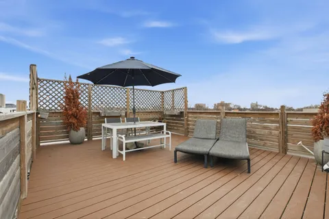 $675,000 | 1222 North Wolcott Avenue, Unit 4N, Chicago, IL 60622