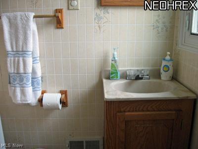 34695 Bainbridge Road Solon, OH 44139 - Photo 11 of 17 Half bath