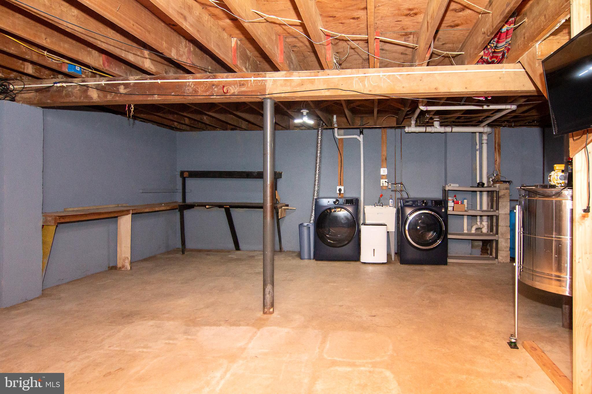 3548 Lineboro Road Manchester, MD 21102 - Photo 17 of 43 a view of a room with gym equipment