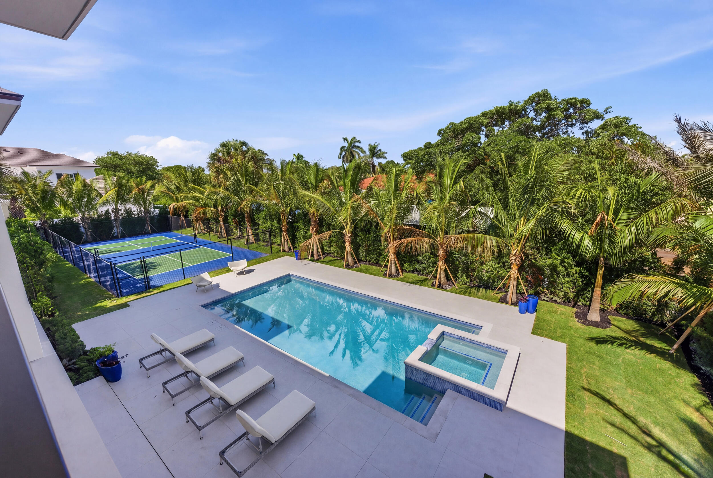 210 Cortez Road West Palm Beach, FL 33405 - Photo 2 of 35 BACKYARD