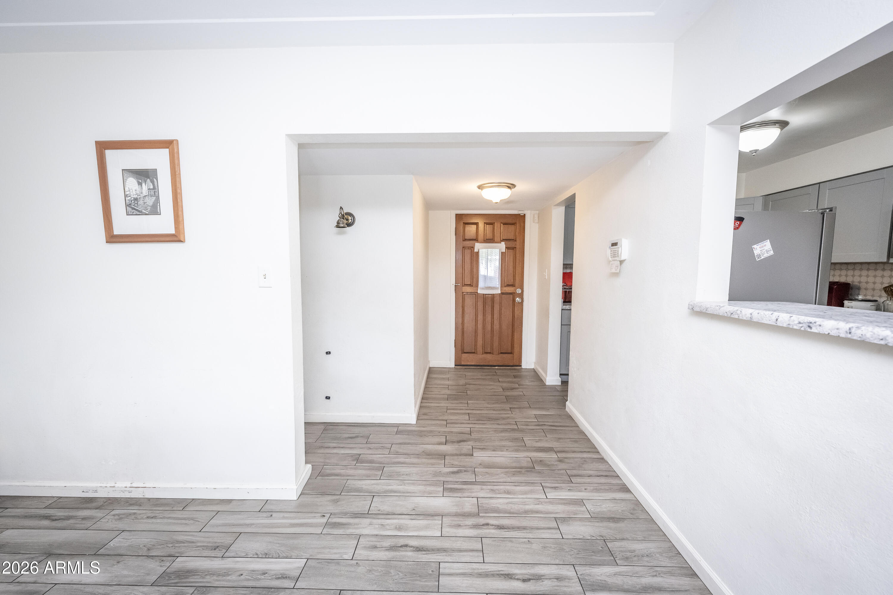 2101 West Glenn Drive Phoenix, AZ 85021 - Photo 4 of 48 DSC_9085