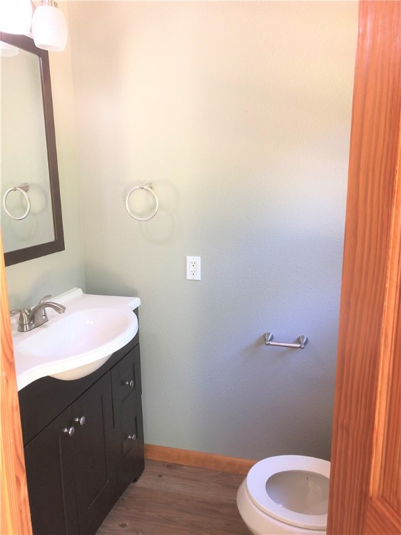 150 Spring Valley Road Salem, SC 29676 - Photo 26 of 48 Half bath off of sunroom on mainlevel