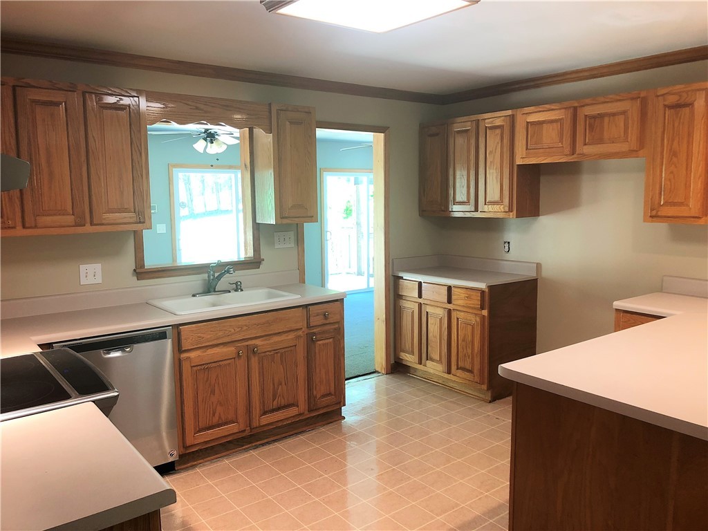 150 Spring Valley Road Salem, SC 29676 - Photo 8 of 48 Kitchen with plenty of cabinets