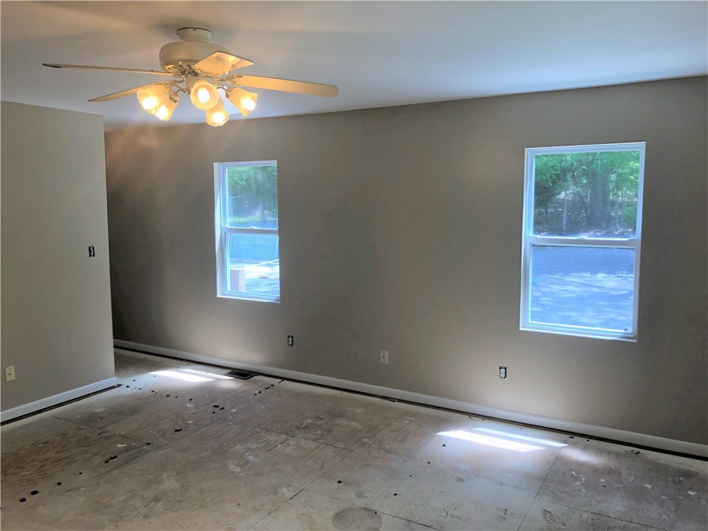 150 Spring Valley Road Salem, SC 29676 - Photo 10 of 48 Master Suite features large windows that bring in