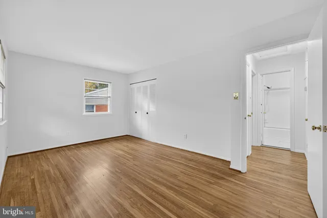 $3,500 | 13719 McGill Drive, Chantilly, VA 20151