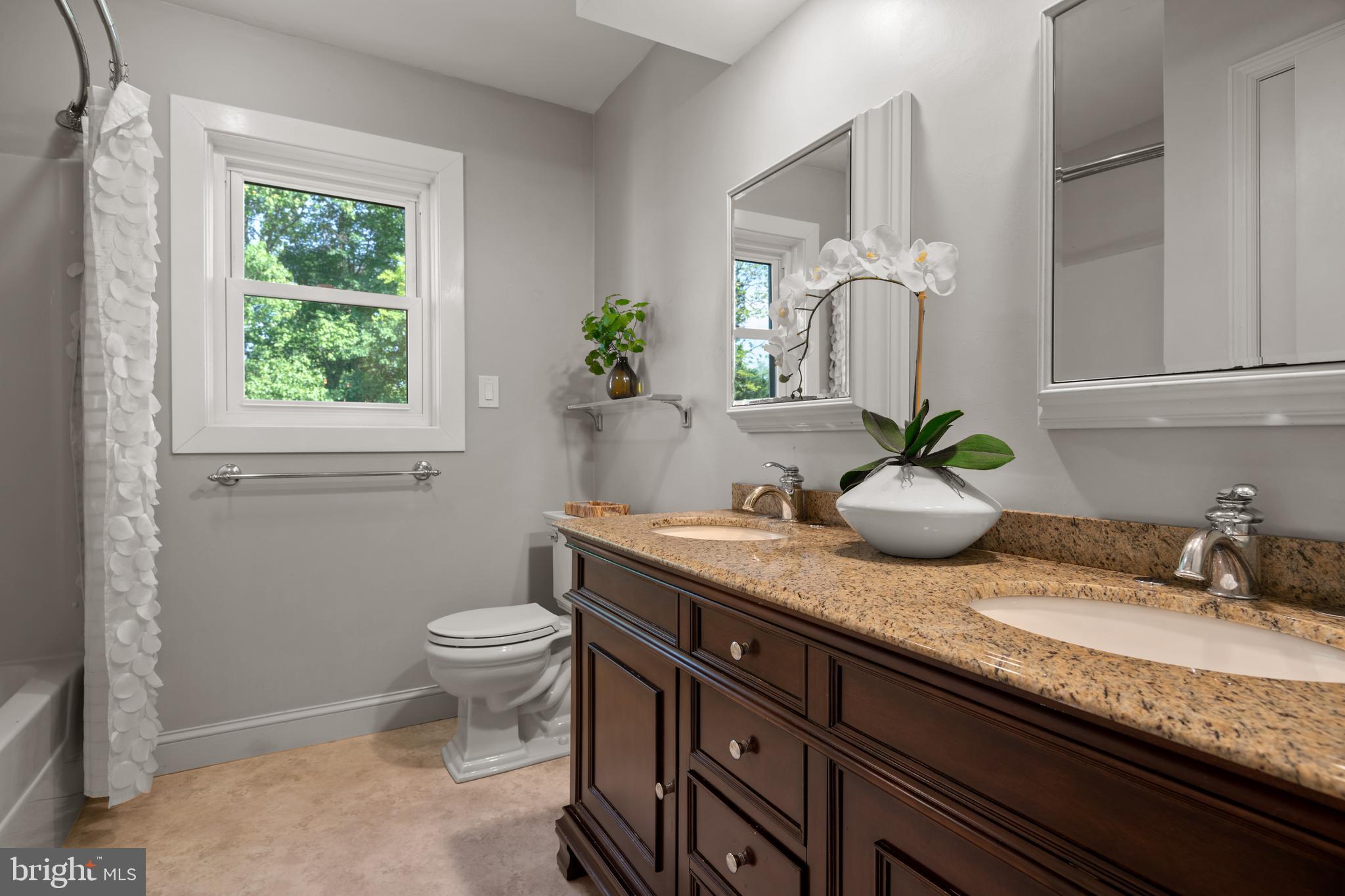 110 Brusen Drive Lititz, PA 17543 - Photo 35 of 73