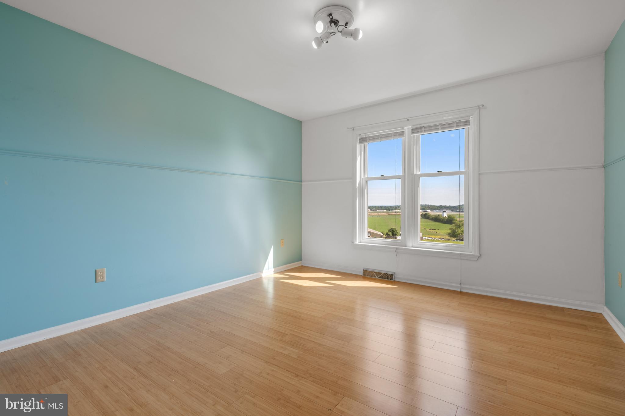 110 Brusen Drive Lititz, PA 17543 - Photo 46 of 73