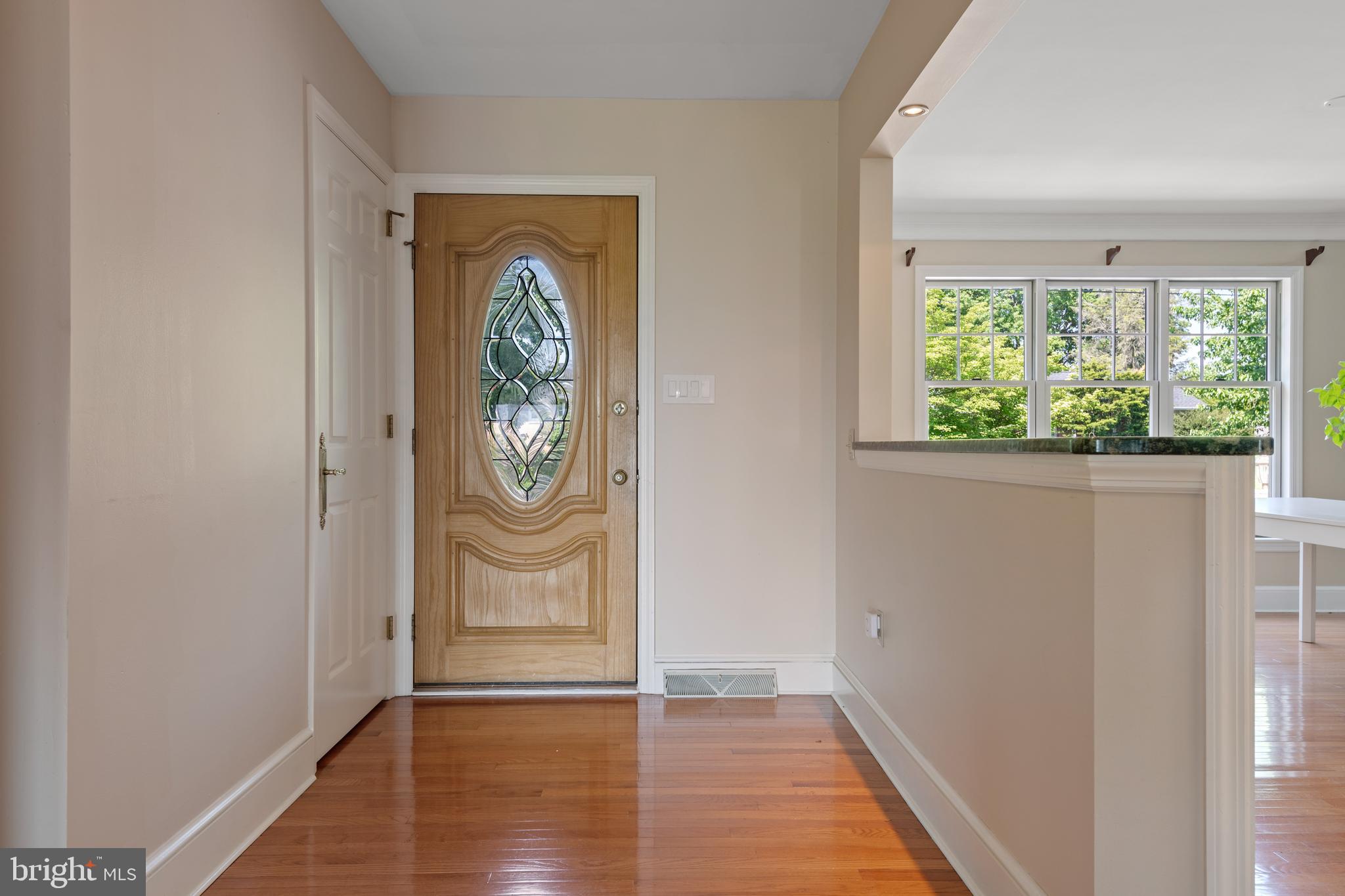 110 Brusen Drive Lititz, PA 17543 - Photo 9 of 73