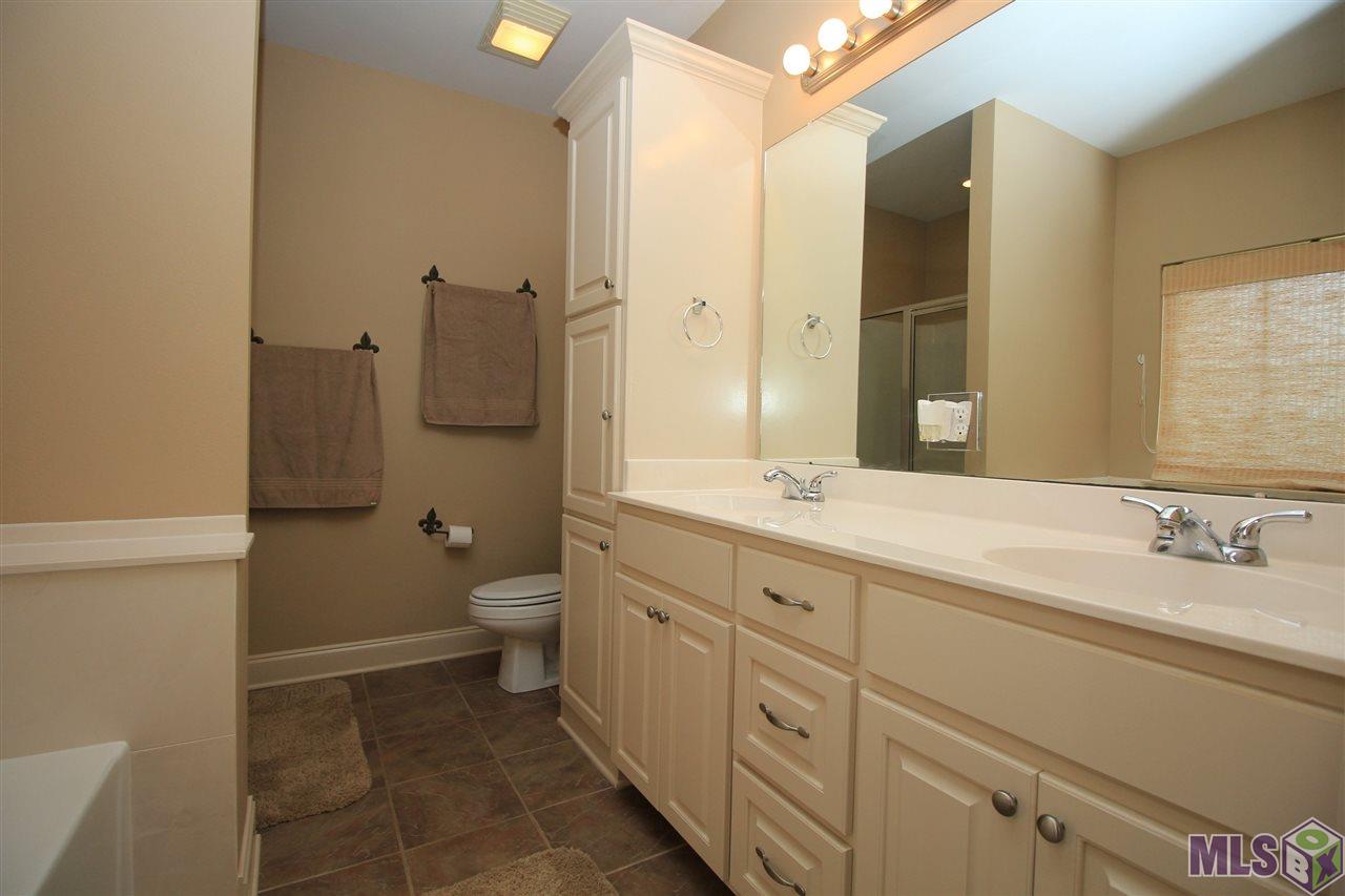 15002 Rimrock Court Baton Rouge, LA 70819 - Photo 10 of 18