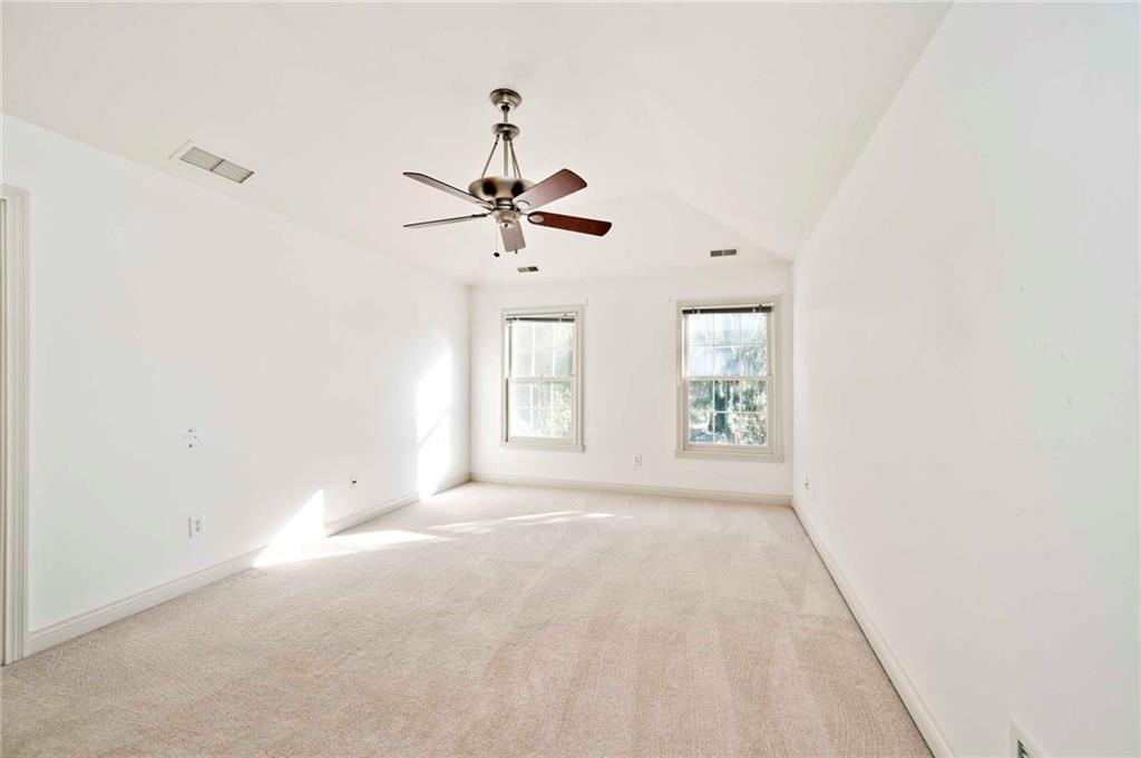 7832 Spring Mill Road Indianapolis, IN 46260 - Photo 22 of 42 Gallery Image 22
