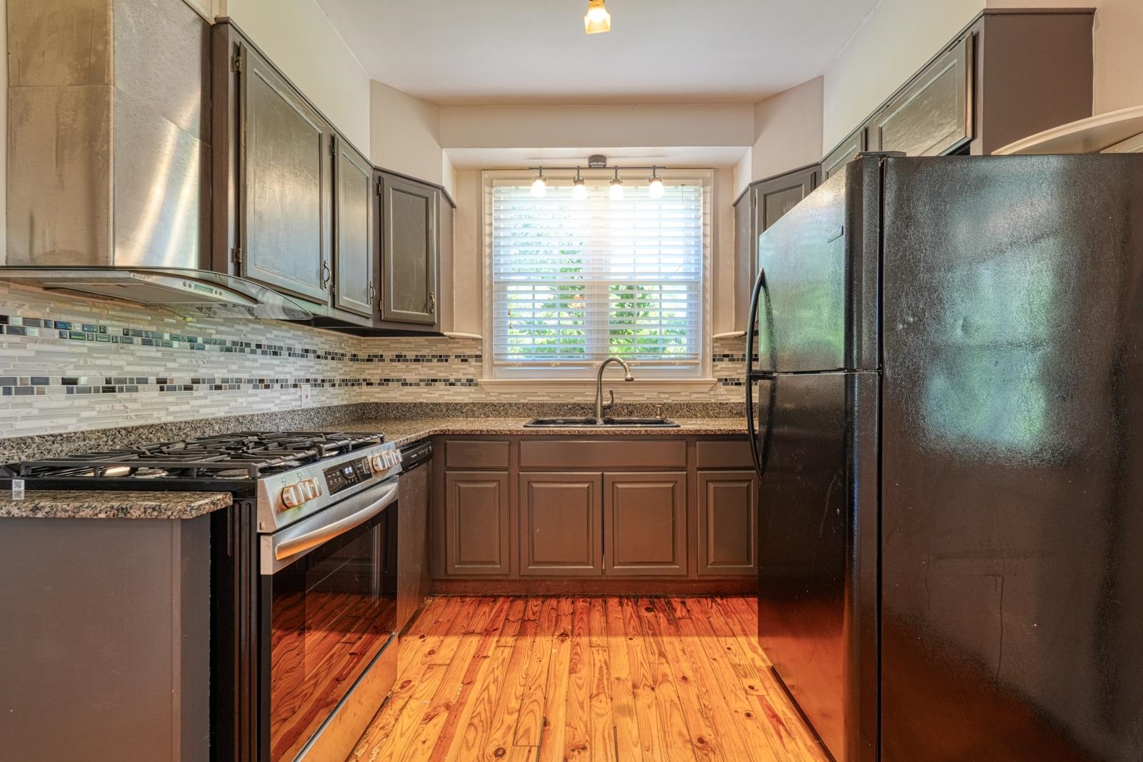 171 East Victoria Road Spartanburg, SC 29301 - Photo 6 of 42