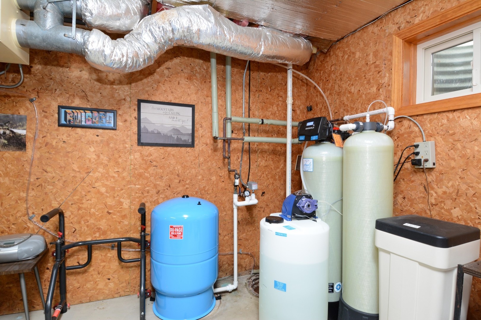 37W271 Weld Road Elgin, IL 60124 - Photo 21 of 34 a view of utility room