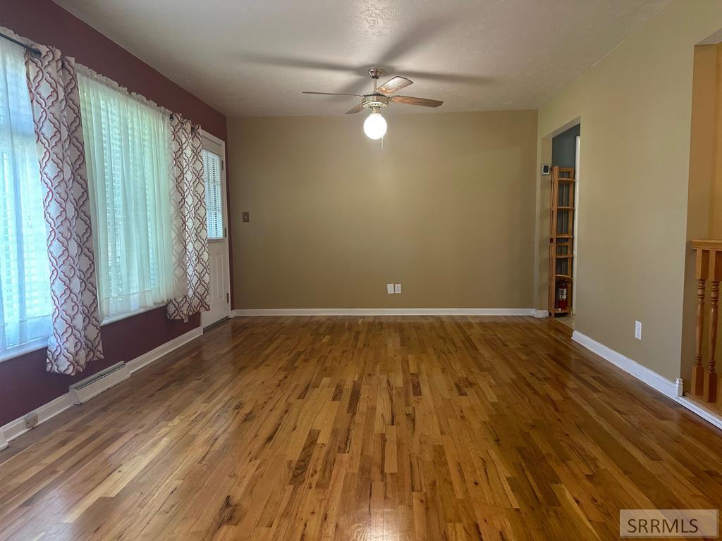 782 Reed Avenue Idaho Falls, ID 83402 - Photo 4 of 19