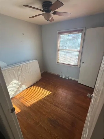 $179,950 | 200 Cherokee Drive, Belton, MO 64012