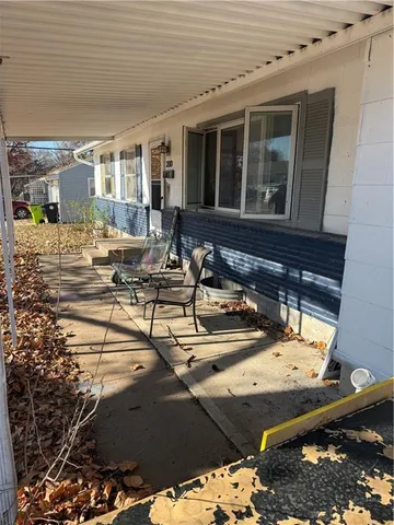 $179,950 | 200 Cherokee Drive, Belton, MO 64012