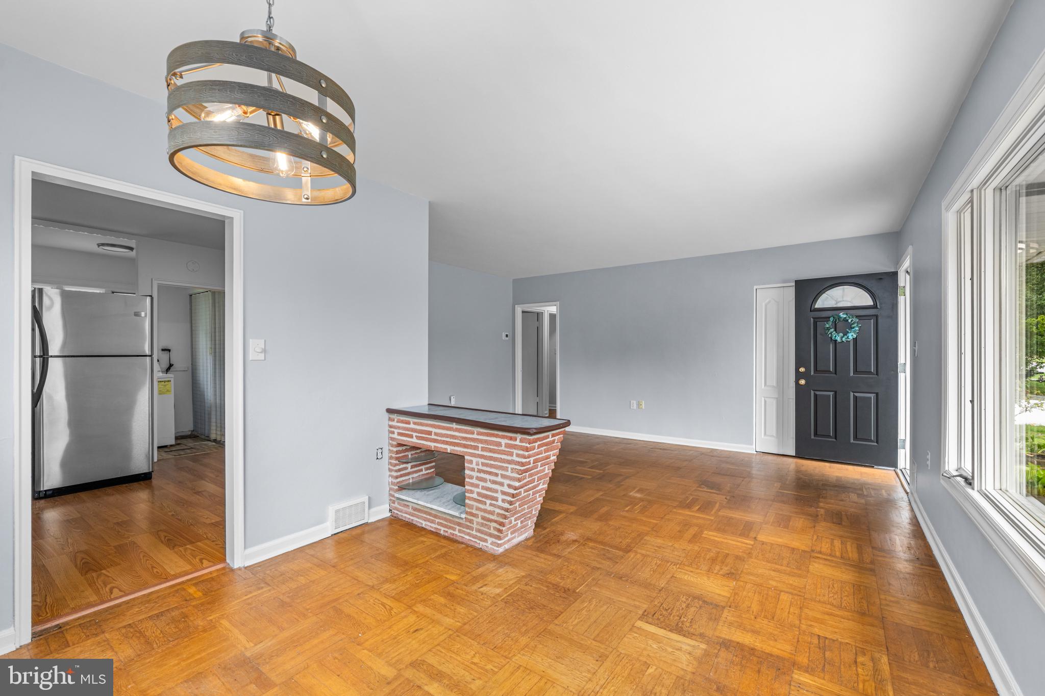 12 Homewood Road Wilmington, DE 19803 - Photo 3 of 20 Open living room & dining room with parquet floors