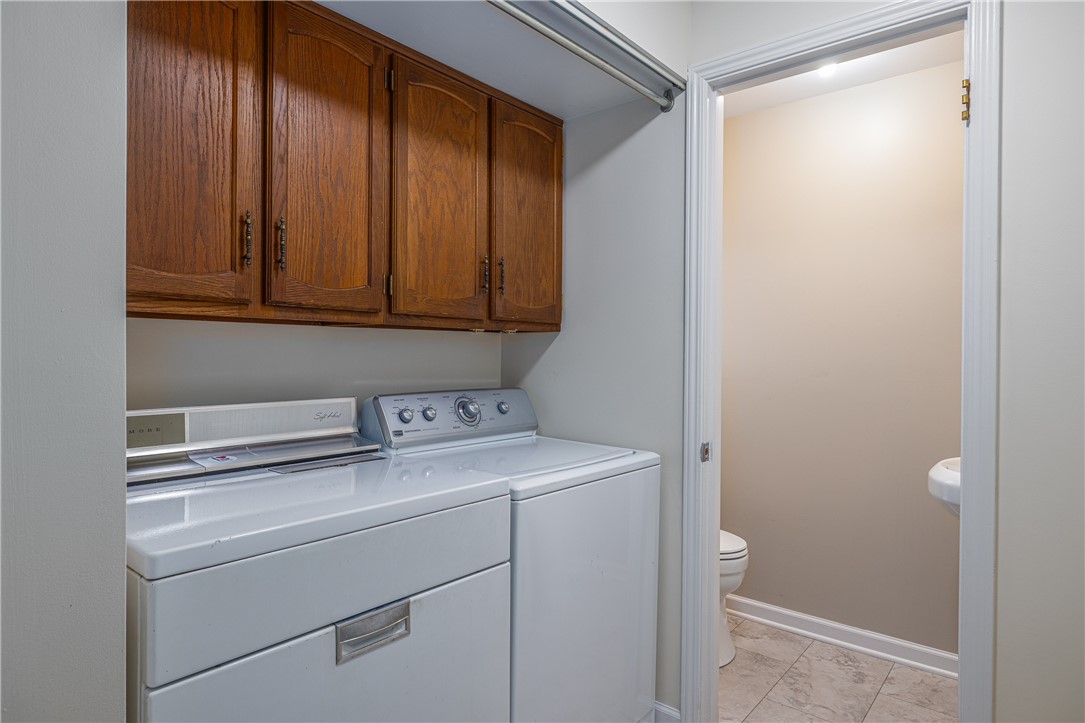 75 Parkwood Avenue Rochester, NY 14620 - Photo 16 of 28