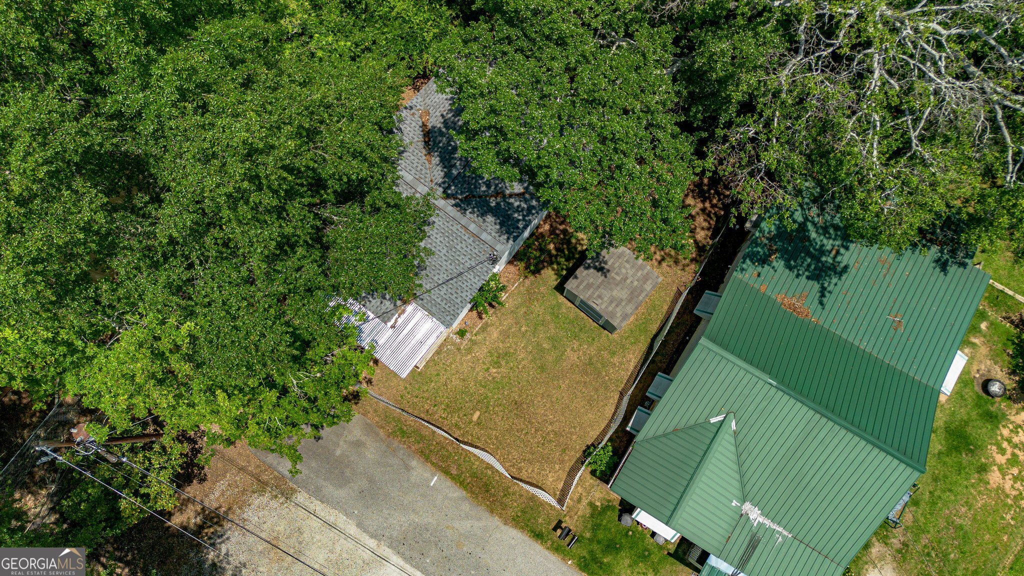 128 Branch Street Toccoa, GA 30577 - Photo 31 of 38 a view of a yard