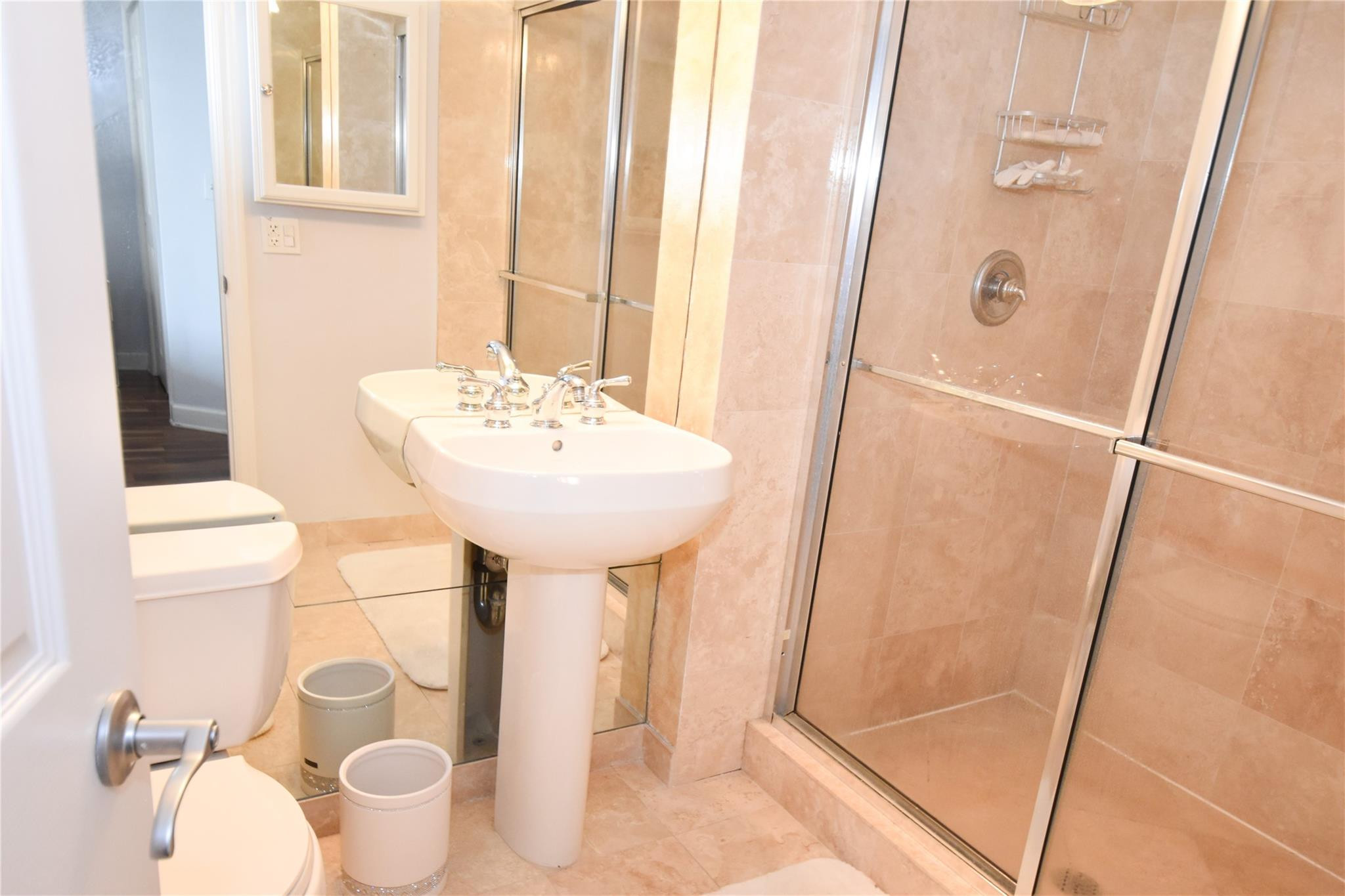 100 South Birch Road, Unit 702E Fort Lauderdale, FL 33316 - Photo 21 of 39 Bathroom #2 w/ walk in shower