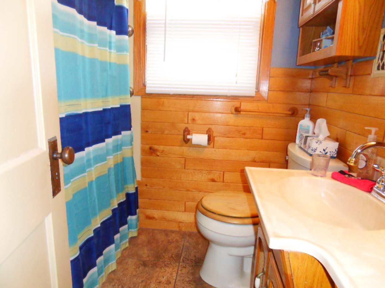 327 Highview Parkway Rhinelander, WI 54501 - Photo 4 of 9 Gallery Image 4