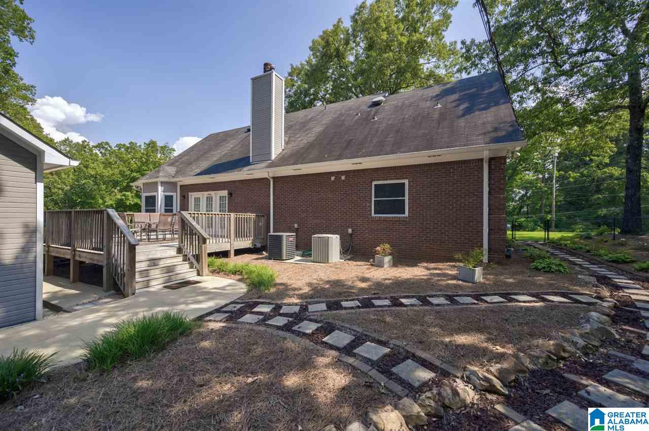 2411 Royal Lane Pelham, AL 35124 - Photo 12 of 48
