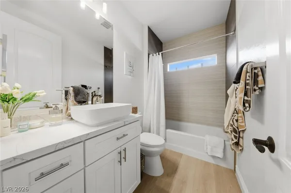 $1,174,900 | 2732 Marie Antoinette Street, Henderson, NV 89044