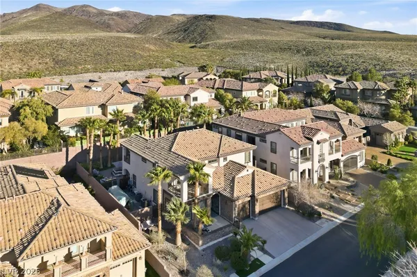 $1,174,900 | 2732 Marie Antoinette Street, Henderson, NV 89044