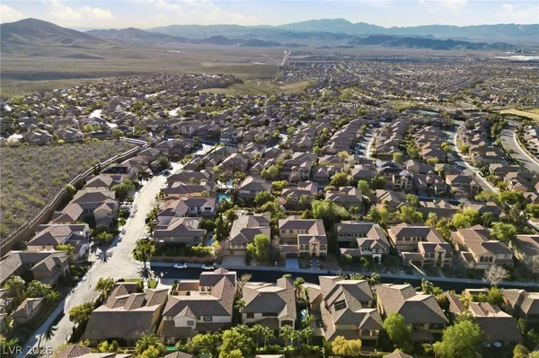 $1,174,900 | 2732 Marie Antoinette Street, Henderson, NV 89044