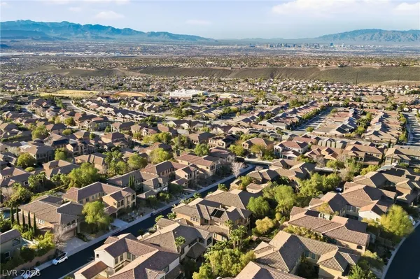 $1,174,900 | 2732 Marie Antoinette Street, Henderson, NV 89044