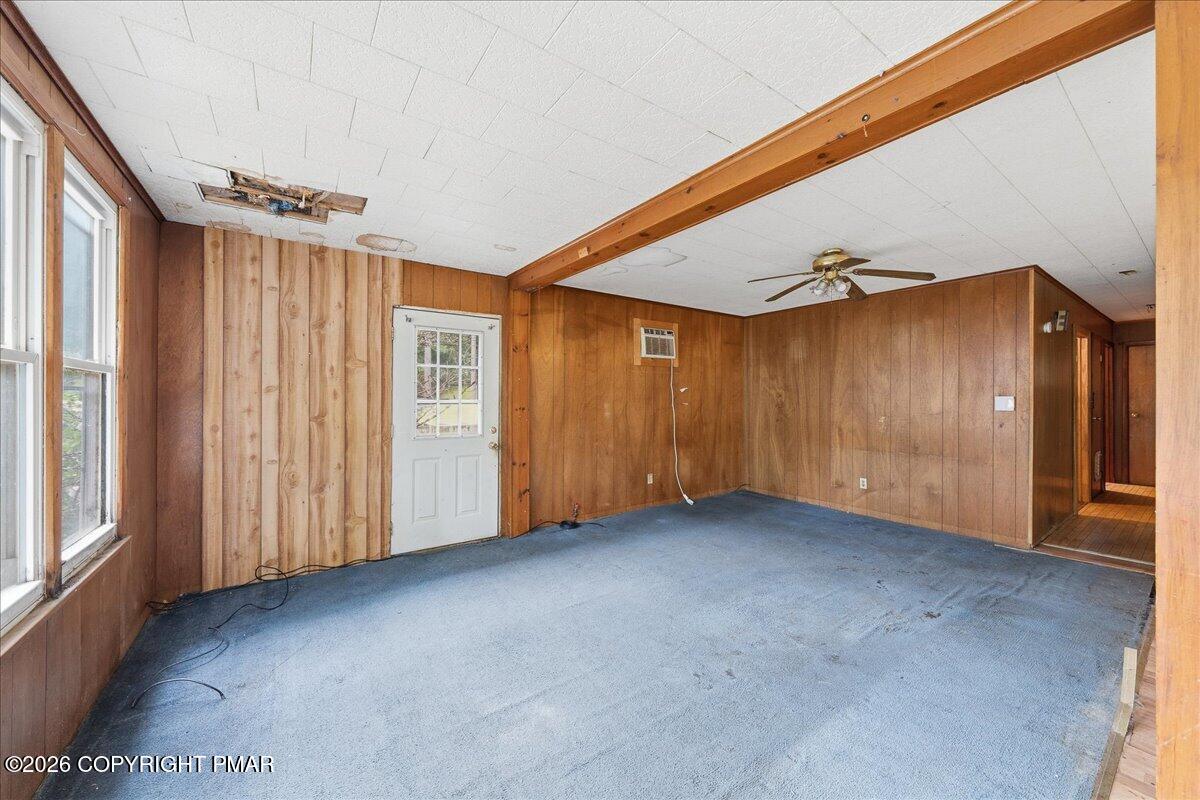 112 Purdytown Road Lakeville, PA 18438 - Photo 7 of 28 Living Room