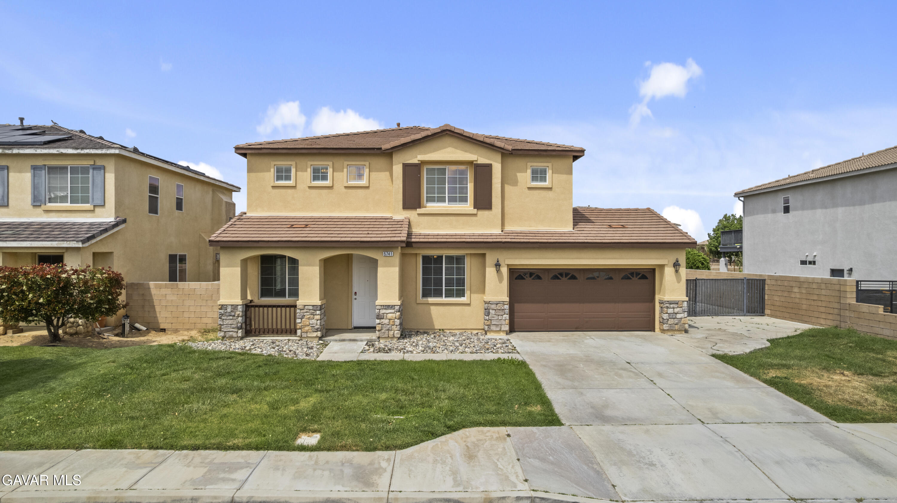 5741 Spice Street Lancaster, CA 93536 - Photo 3 of 47 DJI_0638