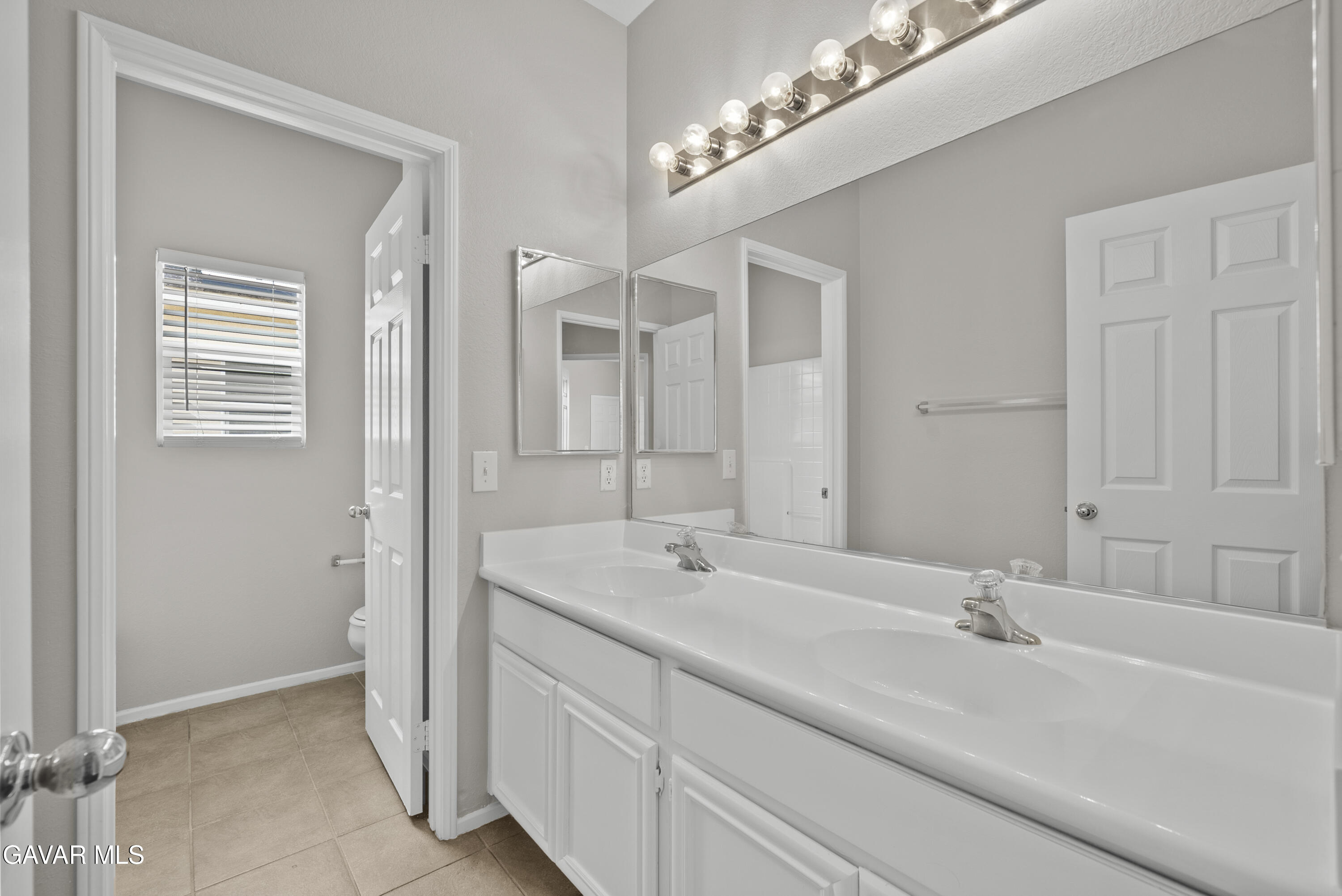 5741 Spice Street Lancaster, CA 93536 - Photo 33 of 47 DSC04991