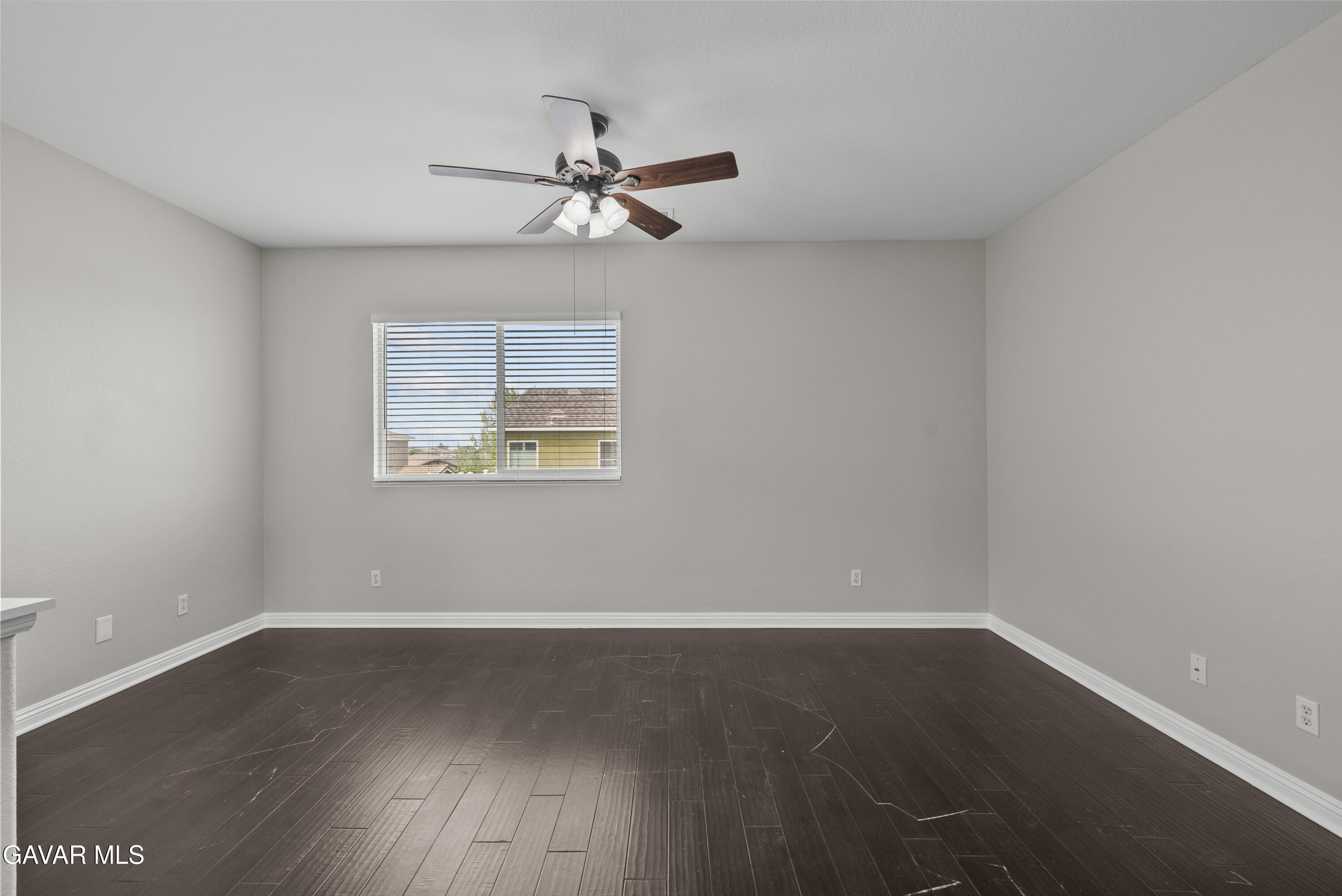 5741 Spice Street Lancaster, CA 93536 - Photo 34 of 47 DSC04986