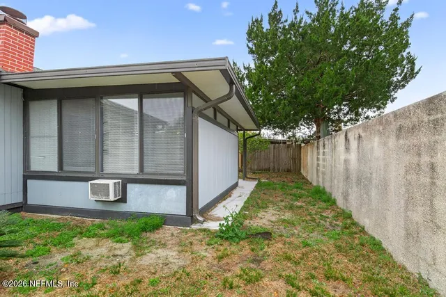 $199,500 | 1954 Hazelnut Run East, Orange Park, FL 32073