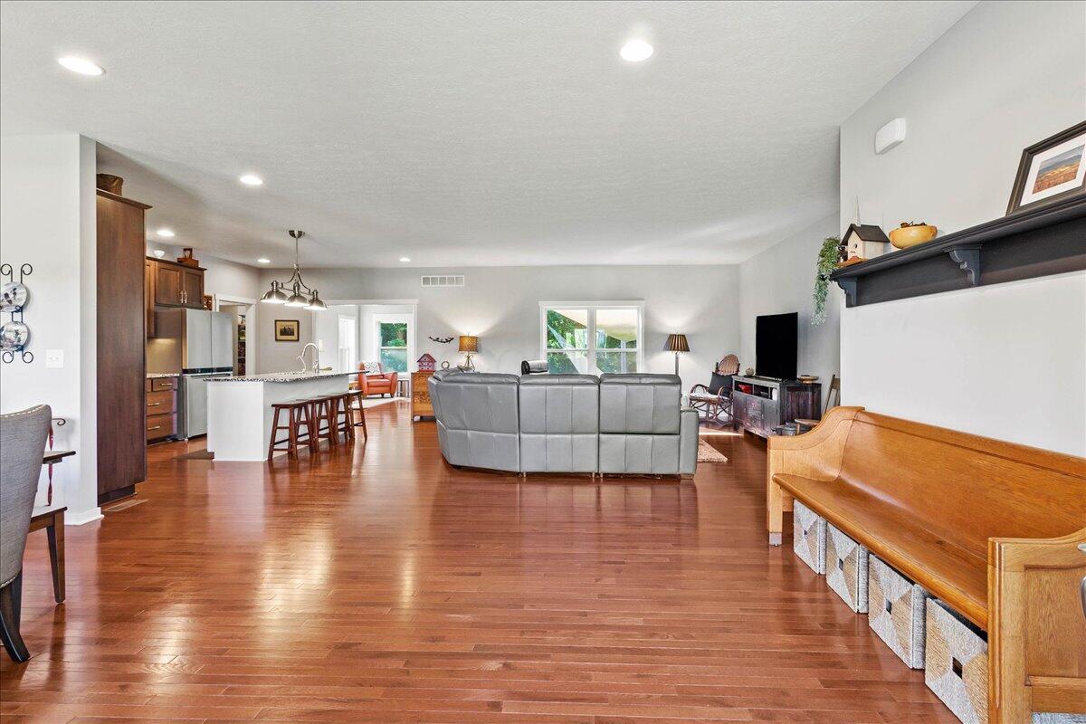 6325 Curren Road Prospect, OH 43342 - Photo 5 of 34 07-IMG_8406