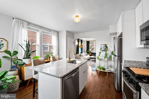 $299,900 | 1321 West 37th Street, Baltimore, MD 21211