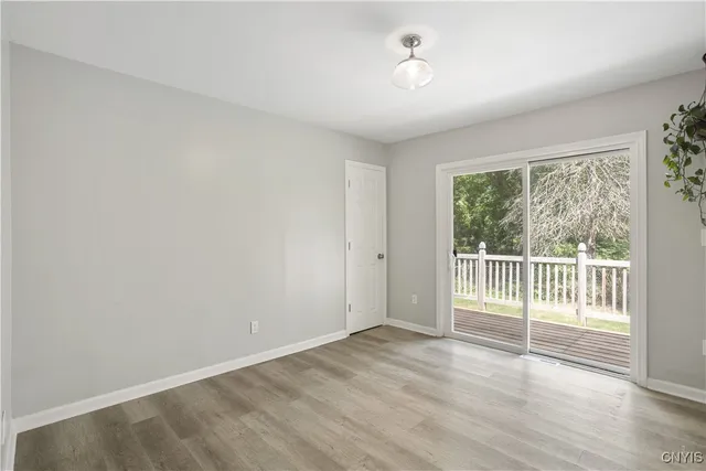 $280,000 | 8583 Green Lakes Road, Manlius, NY 13037