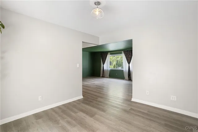 $280,000 | 8583 Green Lakes Road, Manlius, NY 13037