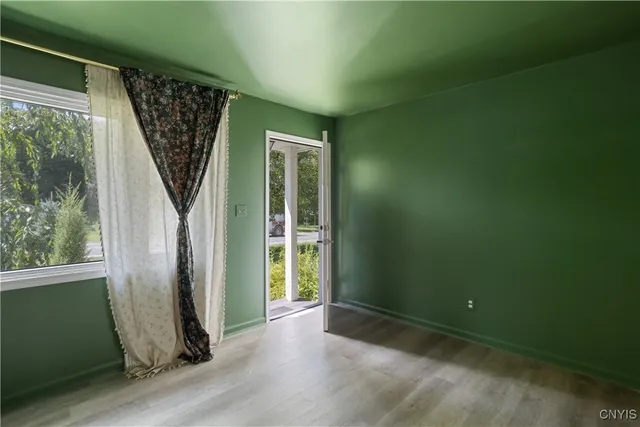 $280,000 | 8583 Green Lakes Road, Manlius, NY 13037