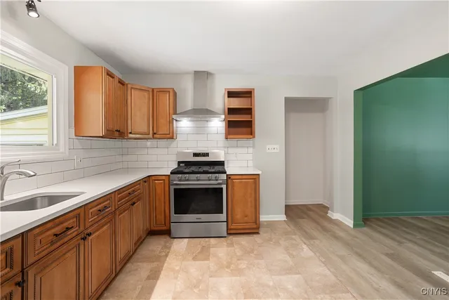 $280,000 | 8583 Green Lakes Road, Manlius, NY 13037