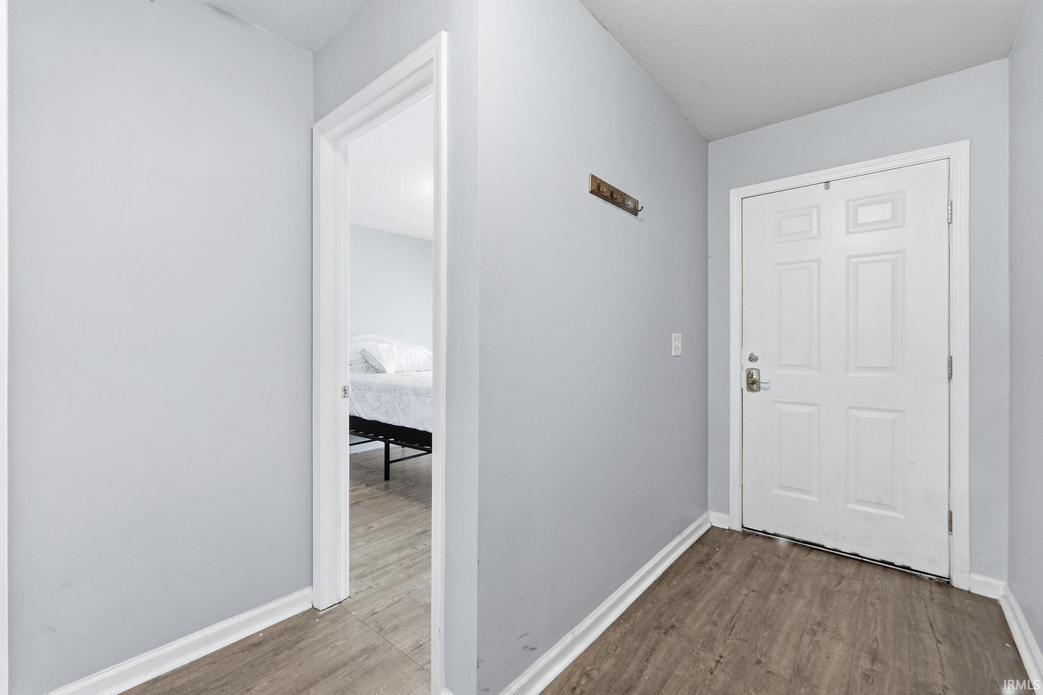 453 Arbor Lane Huntington, IN 46750 - Photo 4 of 36