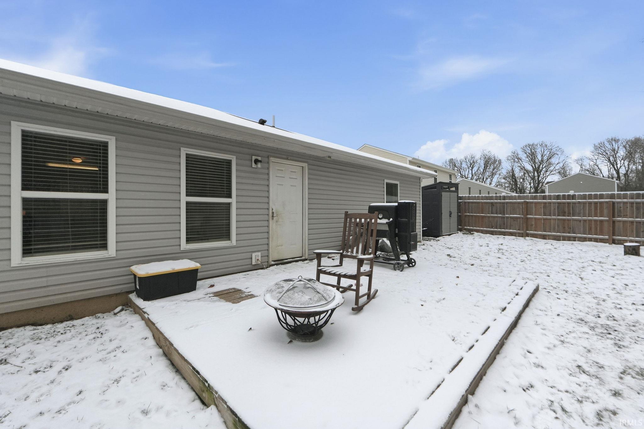 453 Arbor Lane Huntington, IN 46750 - Photo 6 of 36