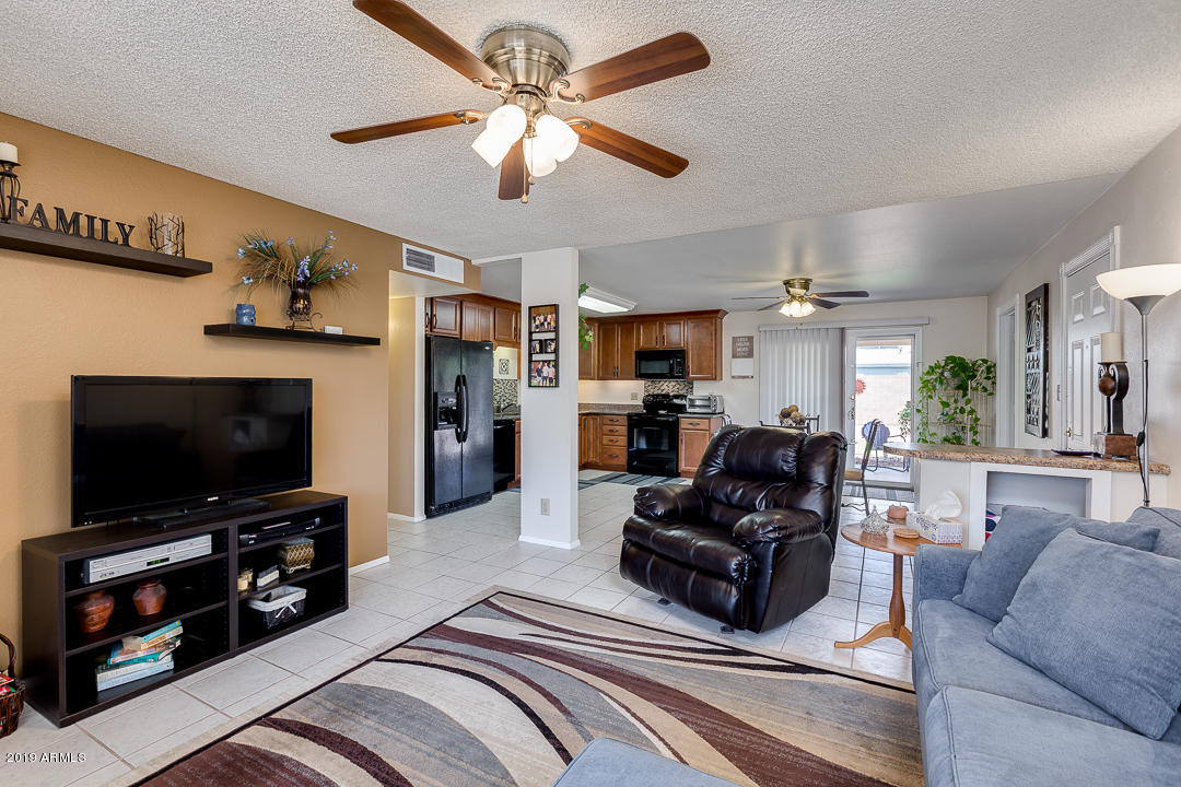 3452 East Nisbet Road Phoenix, AZ 85032 - Photo 8 of 31 08-Nisbet