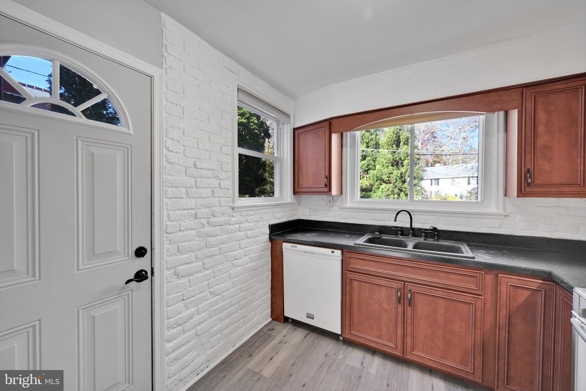 2609 Filbert Avenue Reading, PA 19606 - Photo 9 of 26 Gallery Image 9