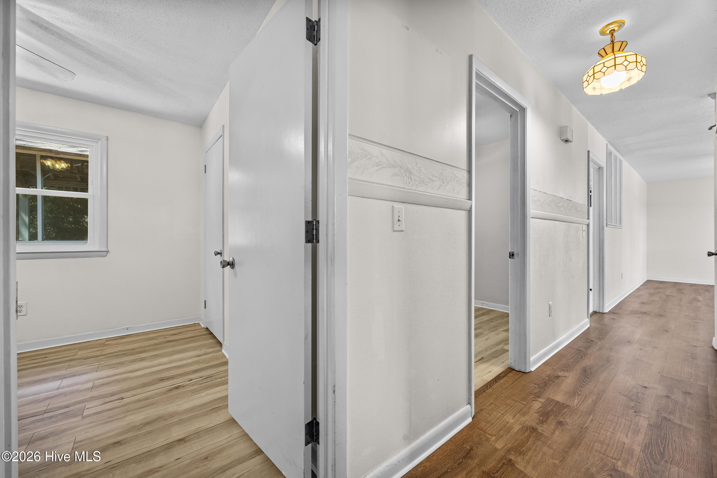 514 Cathay Road Wilmington, NC 28412 - Photo 28 of 44 22_hallway