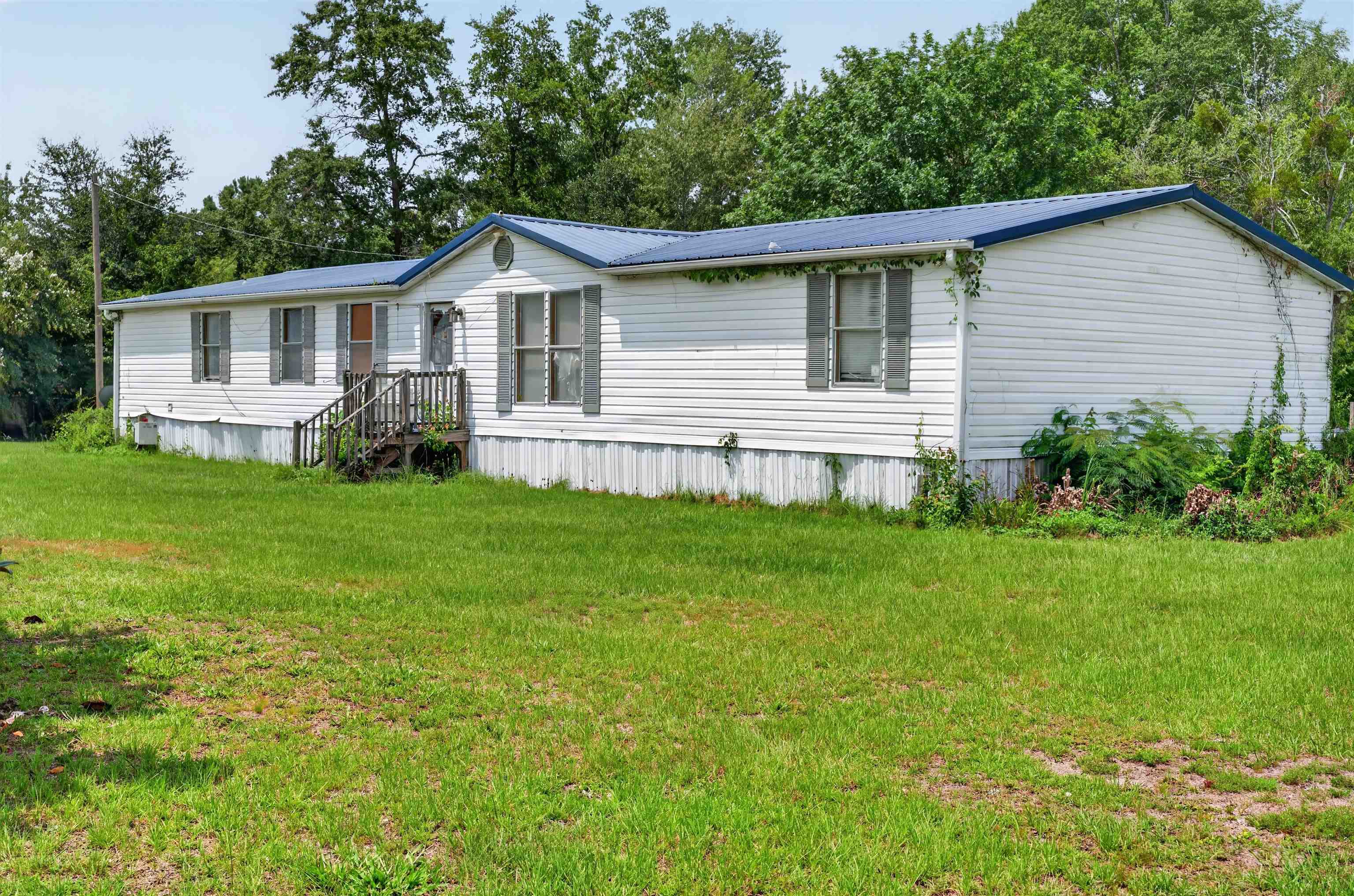 2010 Heritage Road Loris, SC 29569 - Photo 1 of 48 Gallery Image 1