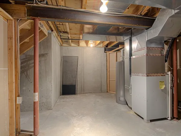 $339,900 | 17221 East 44th Terrace Court South, Independence, MO 64055